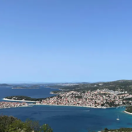 Sunhill P1-s5 Primošten