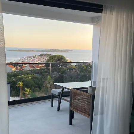 Sunhill P1-s5 Primošten